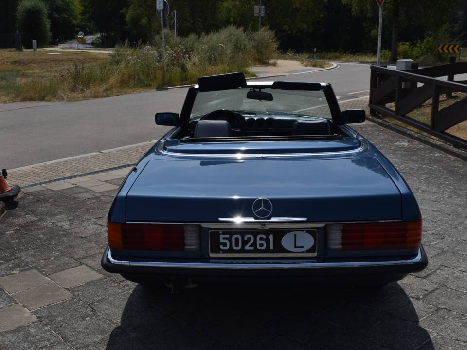 Image 5/25 de Mercedes-Benz 450 SL (1980)