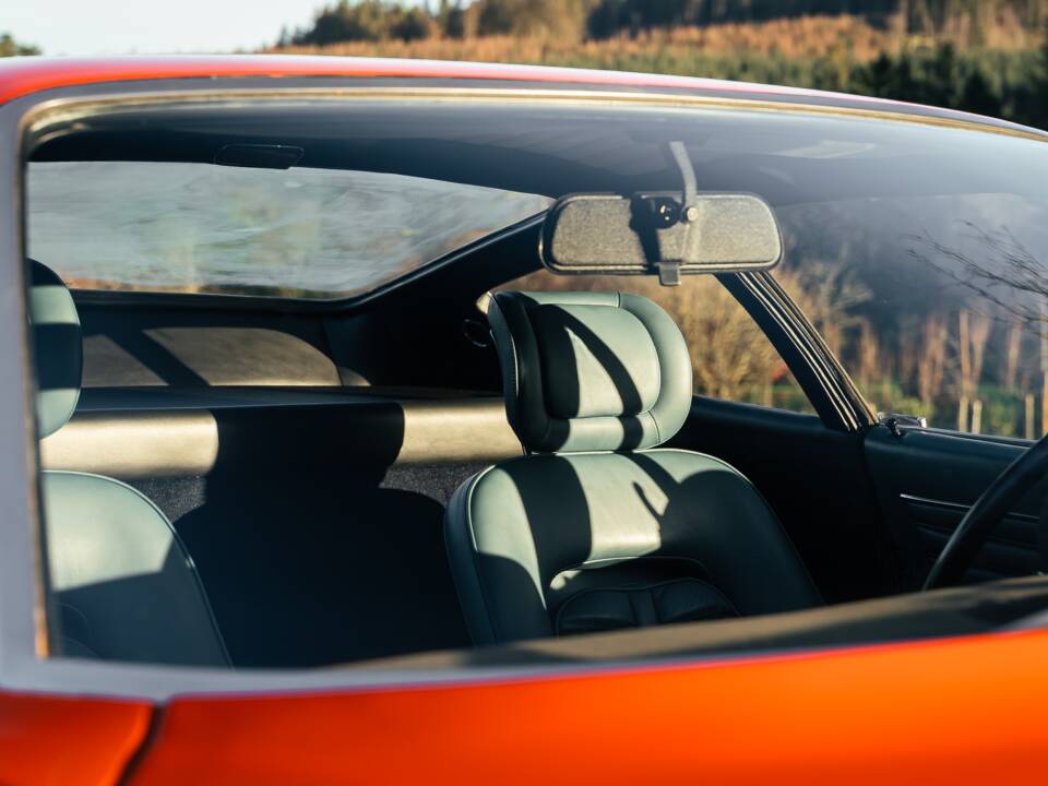 Image 11/74 of Ferrari 365 GTB/4 Daytona (1971)