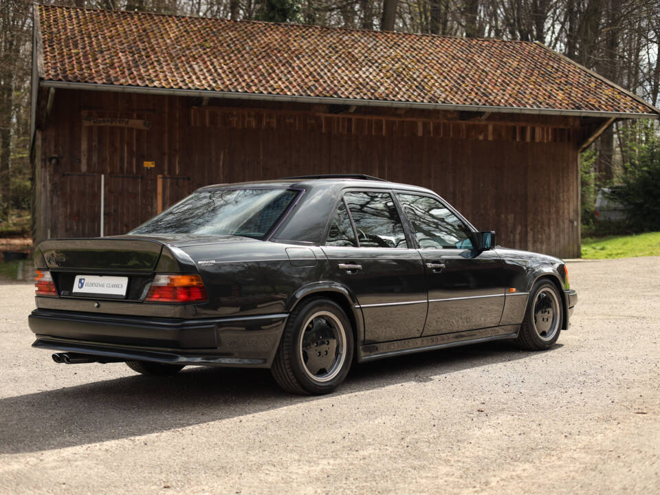 Bild 7/98 von Mercedes-Benz 300 E-24 (1992)
