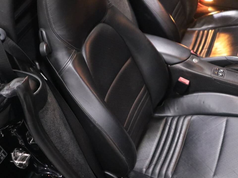 Bild 12/41 von Porsche Boxster S (2000)