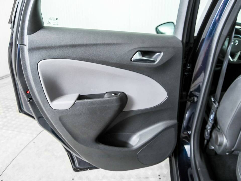 Immagine 36/50 di Opel Crossland X 1.2 Turbo (2019)
