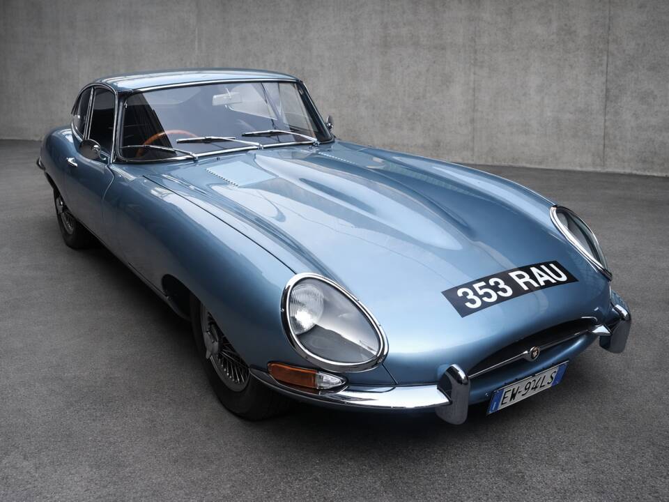 Image 8/11 de Jaguar Type E 3.8 (1962)