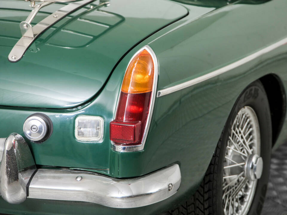 Image 31/50 de MG MGB (1967)