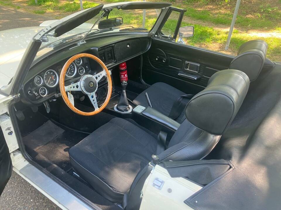 Bild 2/8 von MG MGB (1977)