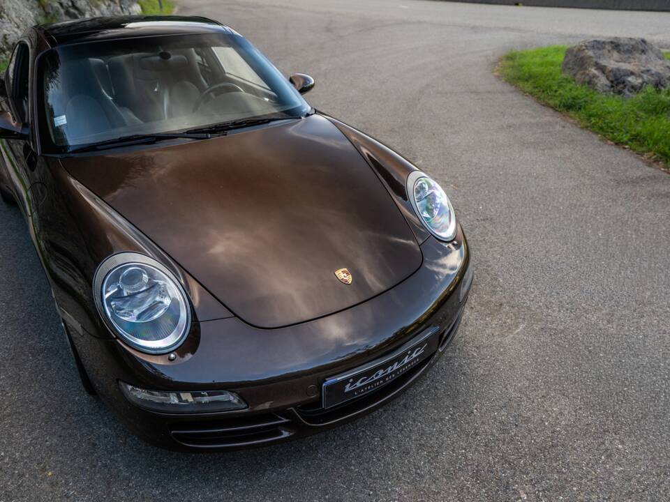 Image 5/13 of Porsche 911 Targa 4S (2008)