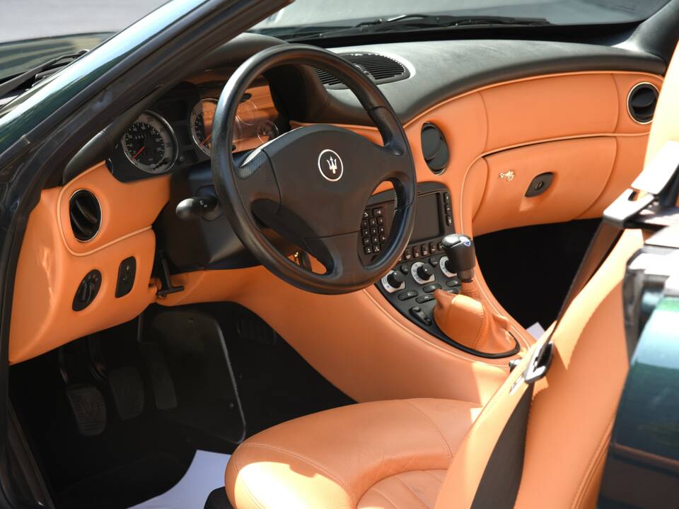Imagen 13/17 de Maserati Spyder 4200 (2002)