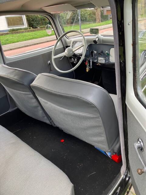 Bild 7/12 von Citroën Traction Avant 11 BL (1952)