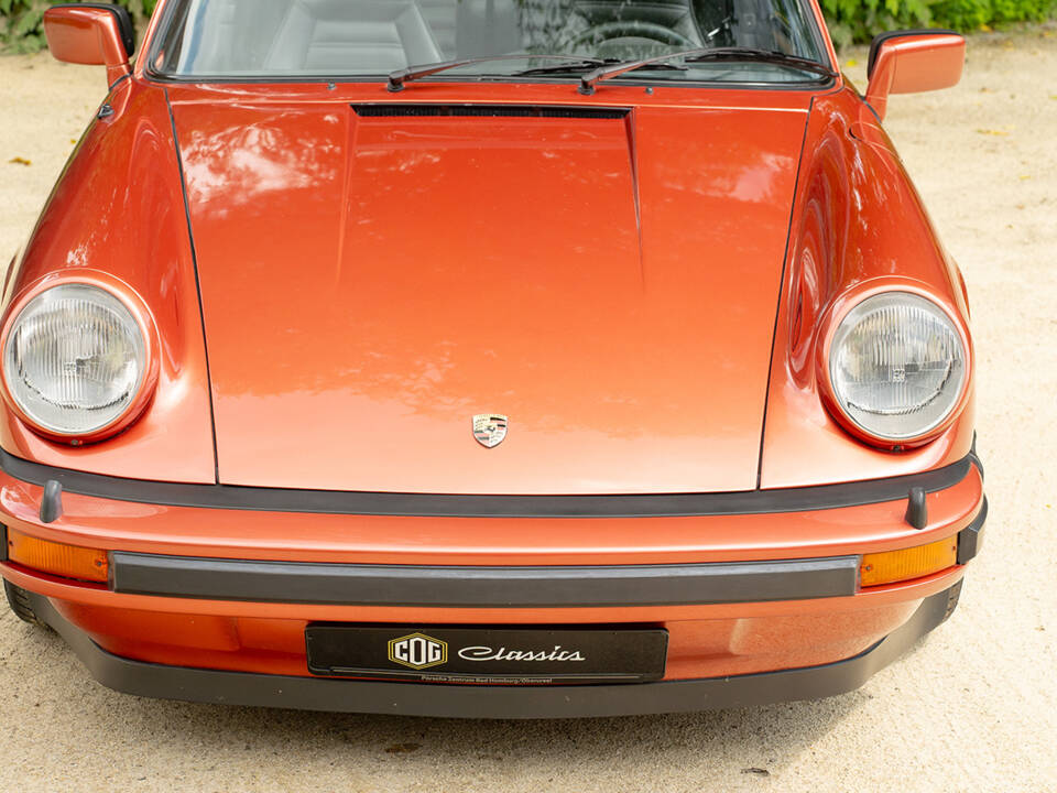 Image 19/90 of Porsche 911 Carrera 3.0 (1977)