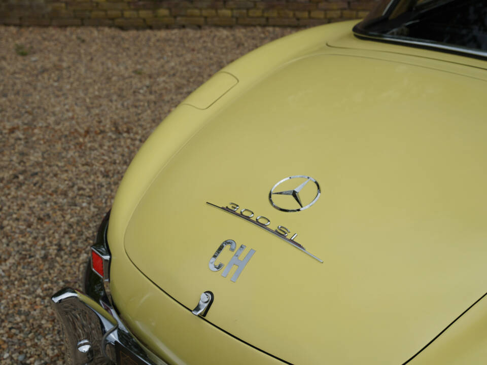 Imagen 32/50 de Mercedes-Benz 300 SL Roadster (1961)
