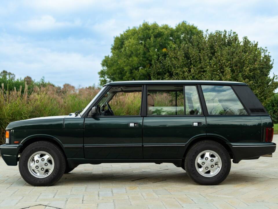 Image 13/50 of Land Rover Range Rover Vogue LSE (1994)