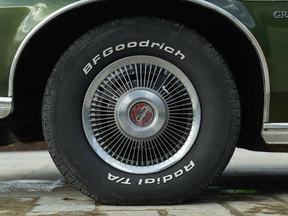 Bild 27/50 von Ford Gran Torino (1976)