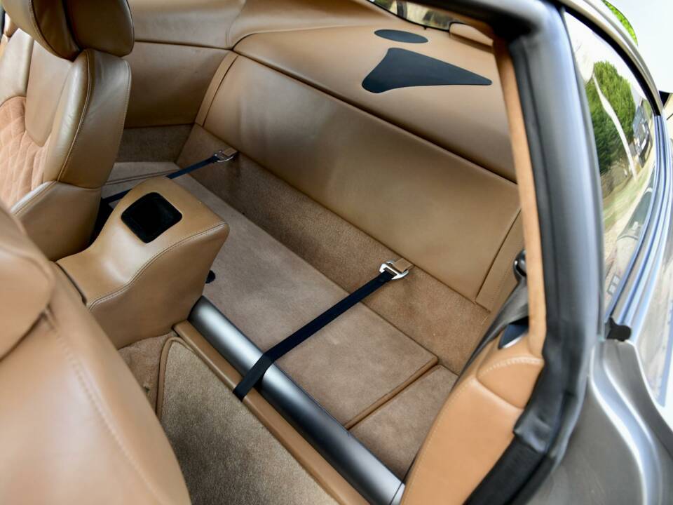 Bild 31/50 von Aston Martin V12 Vanquish (2001)