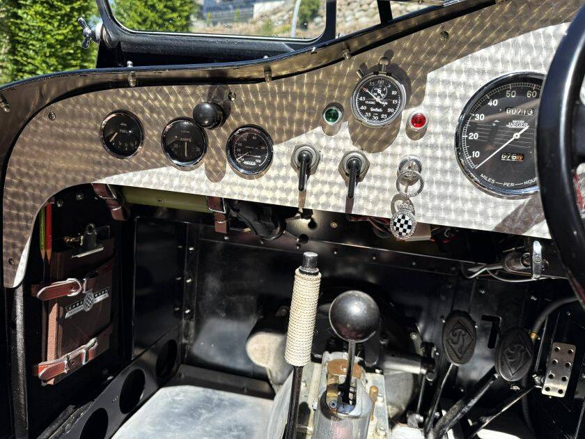 Image 39/69 of Riley 14/6 Alpine Tourer (1933)
