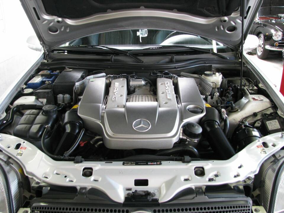 Bild 11/14 von Mercedes-Benz SLK 32 AMG (2002)