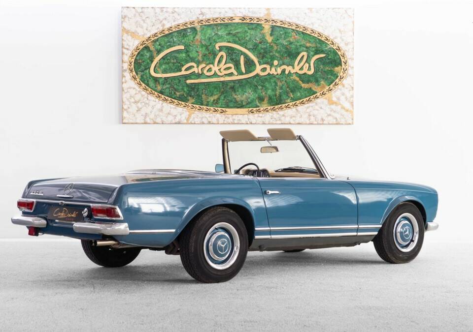 Image 7/33 of Mercedes-Benz 230 SL (1966)