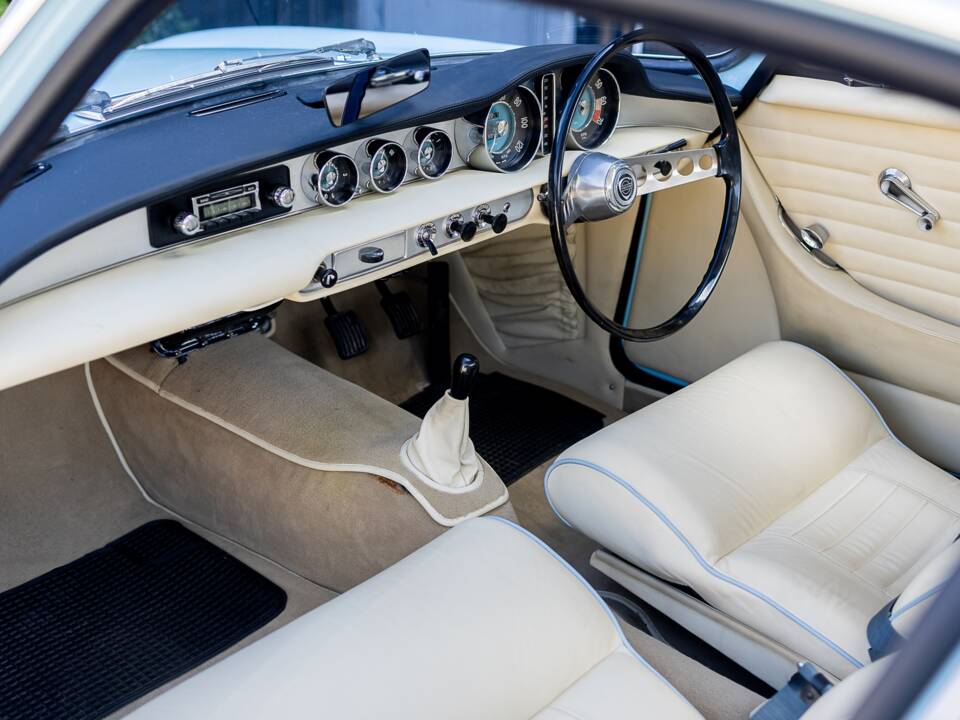 Image 4/50 of Volvo 1800 S (1964)
