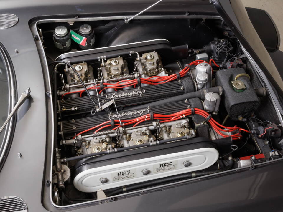 Image 34/35 of Lamborghini 400 GT (2+2) (1967)