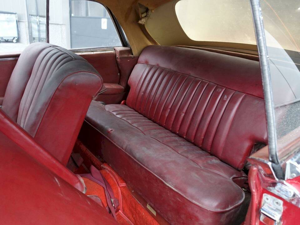Afbeelding 13/28 van Mercedes-Benz 300 SE (1963)