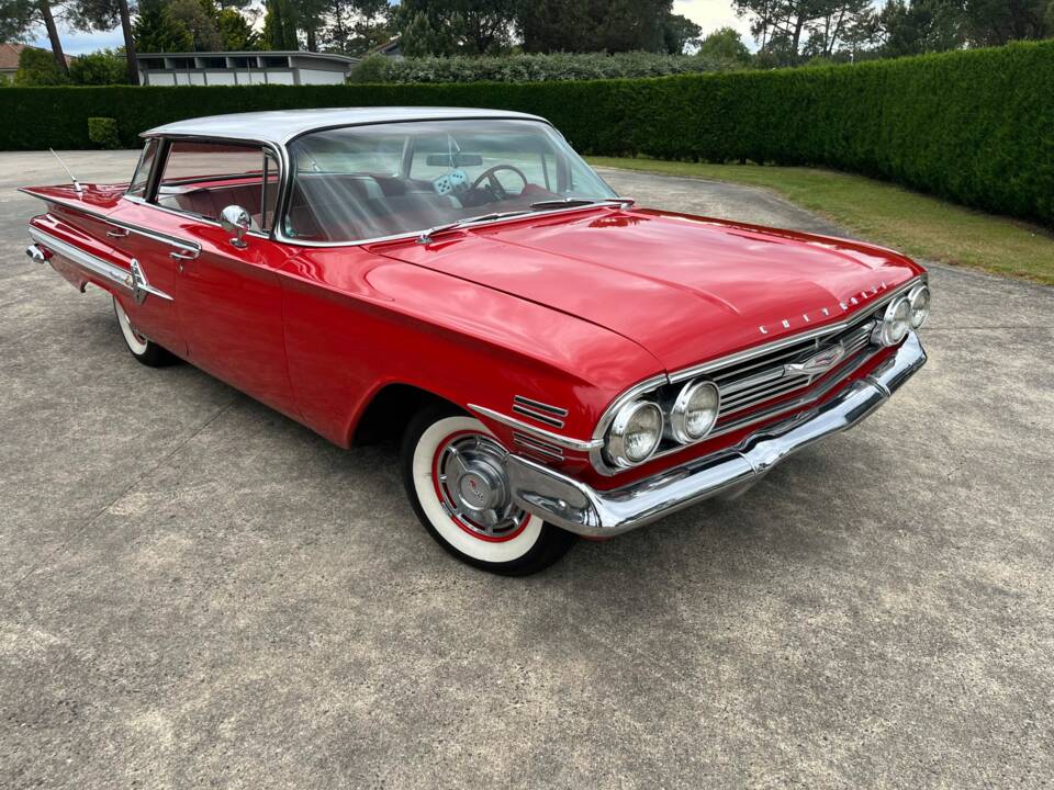 Image 1/7 of Chevrolet Impala Sedan (1960)