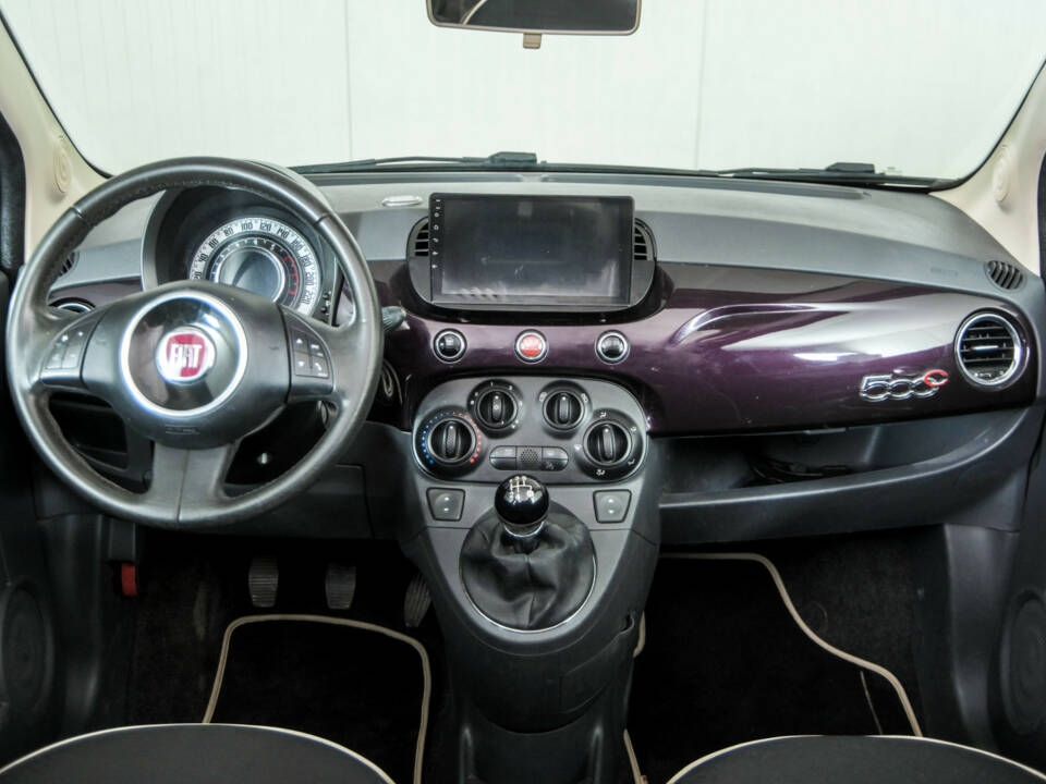 Image 7/49 of FIAT 500 C (2014)