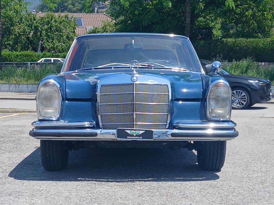 Afbeelding 2/12 van Mercedes-Benz 250 SE (1967)