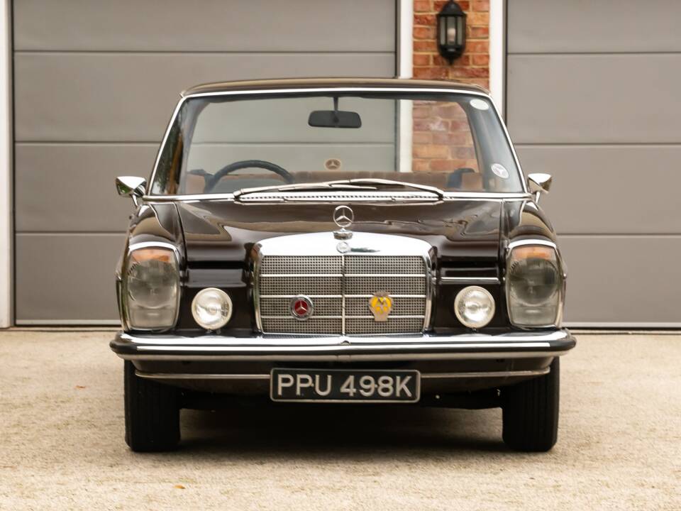 Immagine 6/50 di Mercedes-Benz 220 (1971)