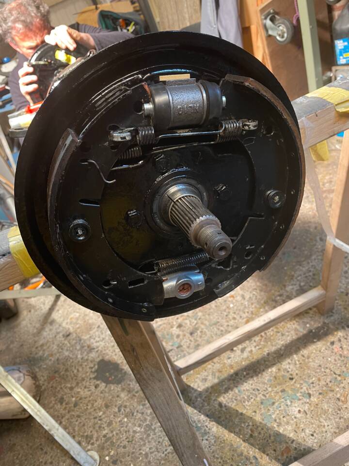 Image 44/50 of MG MGB GT (1972)