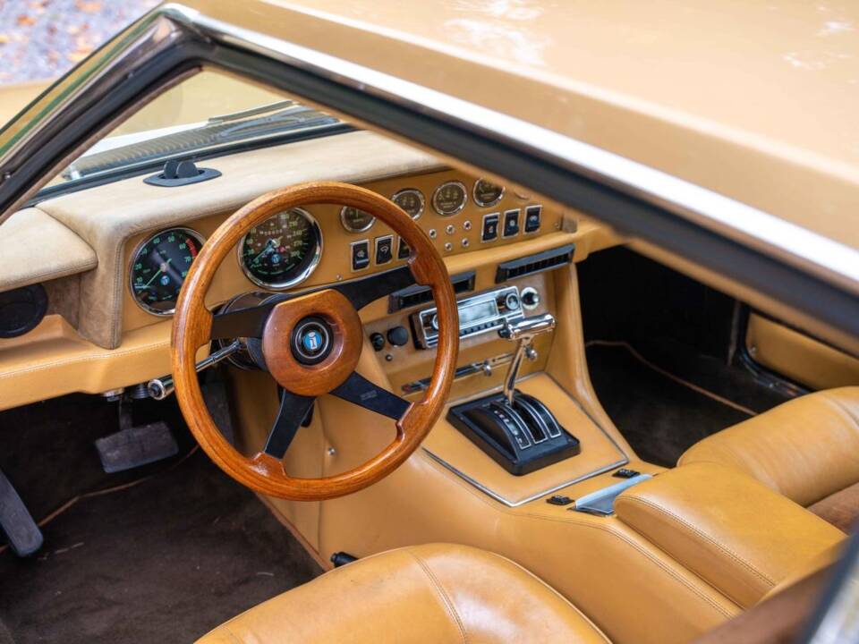 Imagen 11/18 de De Tomaso Longchamp (1977)