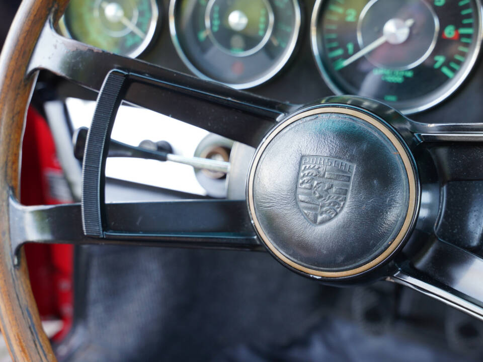 Image 48/50 of Porsche 912 (1966)