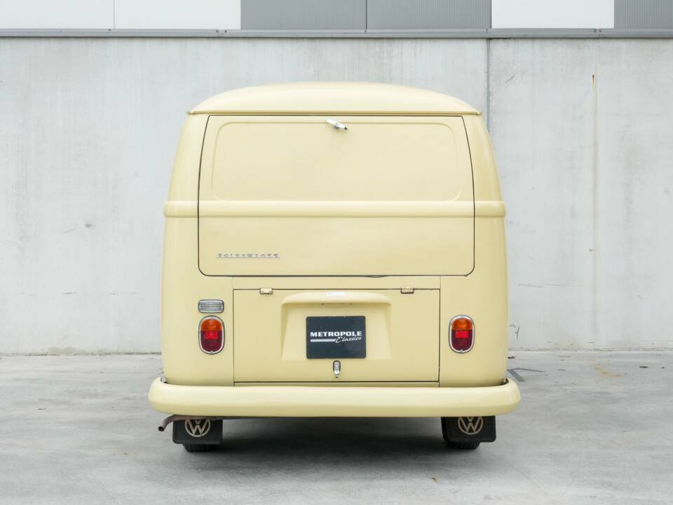 Bild 5/37 von Volkswagen T1 Kastenwagen (1966)
