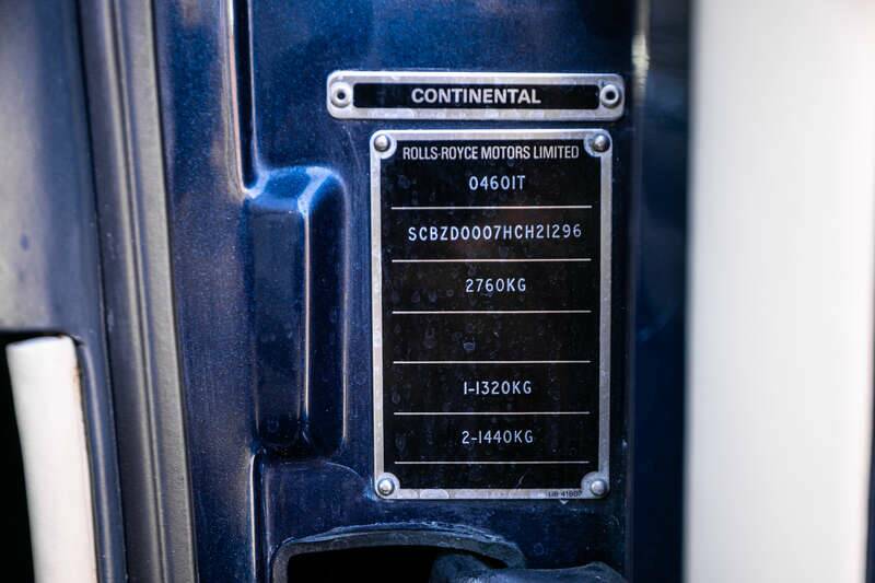 Image 25/47 of Bentley Continental (1987)