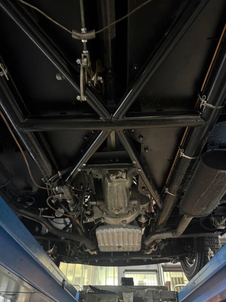 Image 33/36 of Talbot-Lago 2500 Coupé T14 LS (1962)