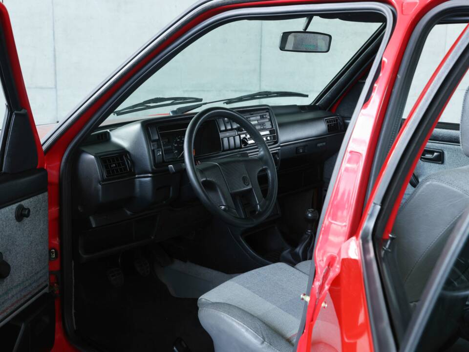 Afbeelding 15/50 van Volkswagen Golf Mk II Country Syncro 1.8 (1990)