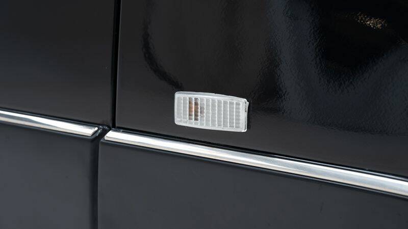 Image 14/15 of Mercedes-Benz E 200 (1995)