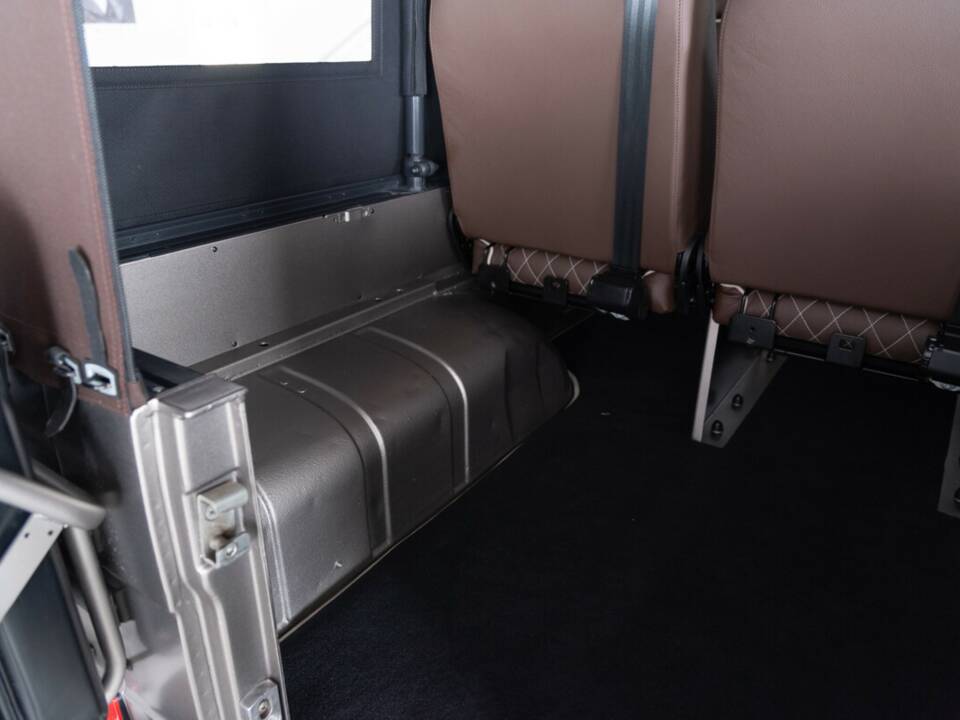 Image 48/50 of Steyr-Puch 230 GE (LWB) (1993)