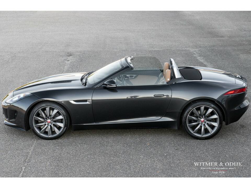 Image 5/37 de Jaguar F-Type S (2014)