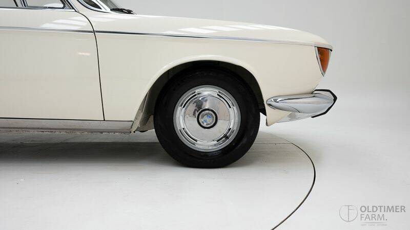 Image 10/15 of BMW 2000 CS (1968)