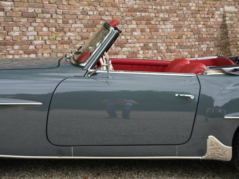 Image 16/50 of Mercedes-Benz 190 SL (1957)