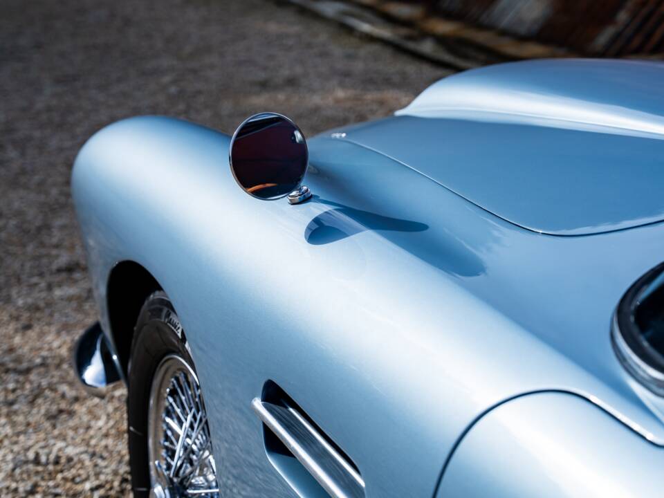 Afbeelding 10/46 van Aston Martin DB 4 (1962)