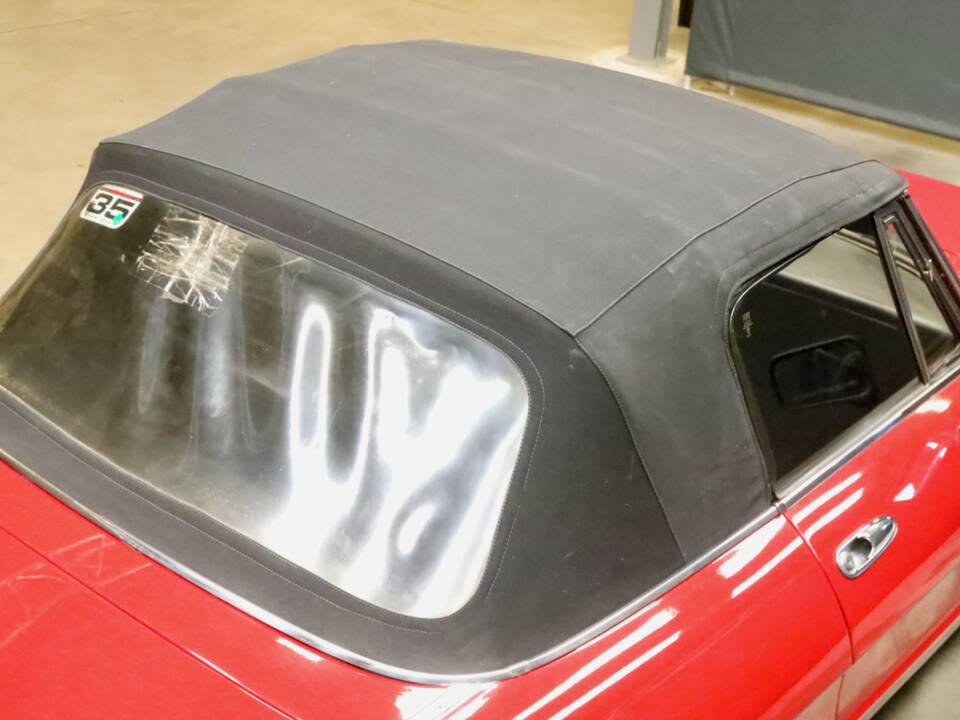 Afbeelding 19/50 van Alfa Romeo Spider Veloce 2000 (1982)