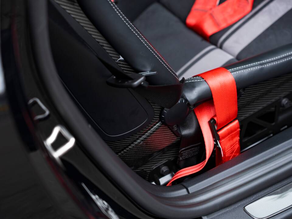 Afbeelding 43/52 van Porsche 911 GT3 (2017)
