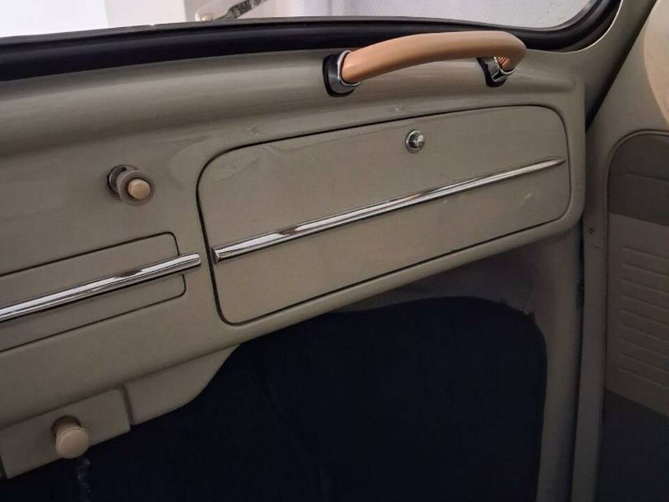 Image 9/36 of Volkswagen Käfer 1200 Autozodiaco (1963)