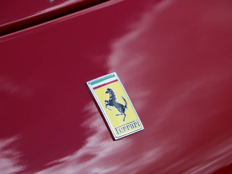 Image 27/42 of Ferrari 250 GTE (1961)
