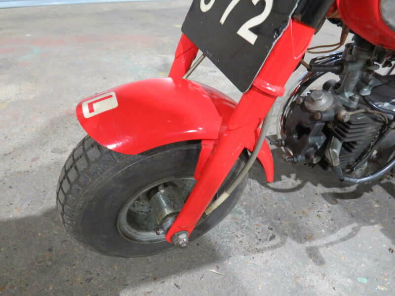 Image 23/32 of Honda DUMMY (1963)