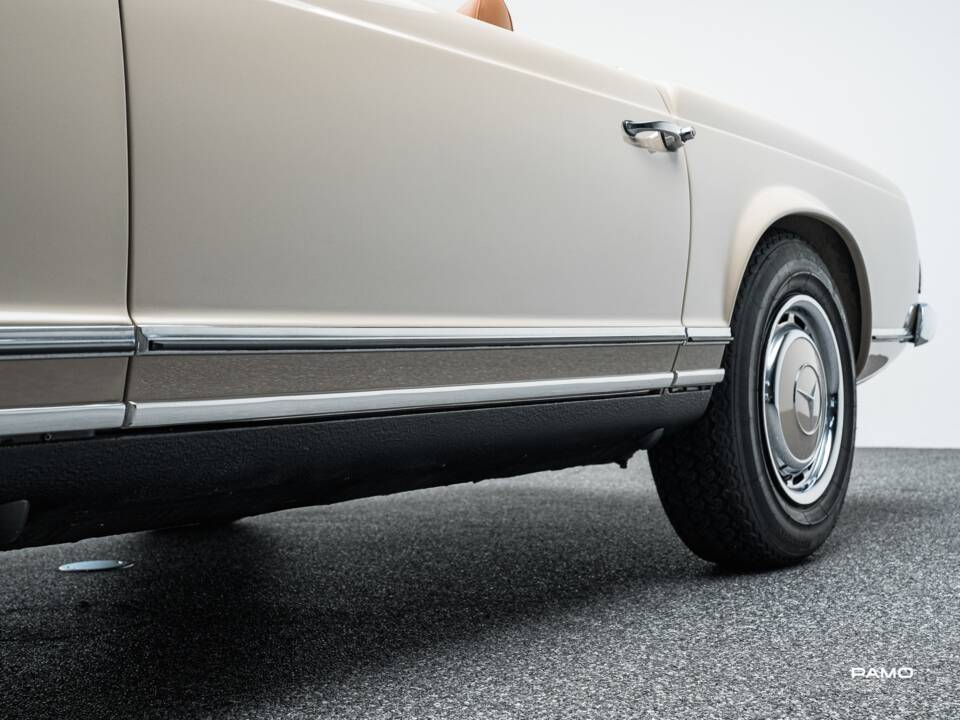 Bild 22/41 von Mercedes-Benz 280 SL (1969)
