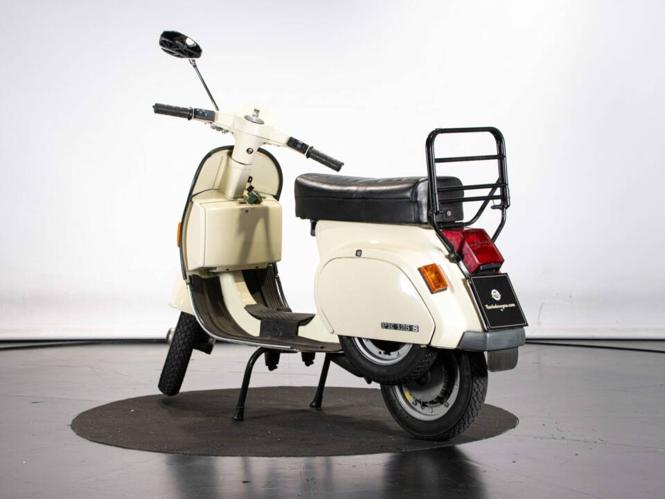 Bild 2/49 von Piaggio Vespa PK 125 S (1984)