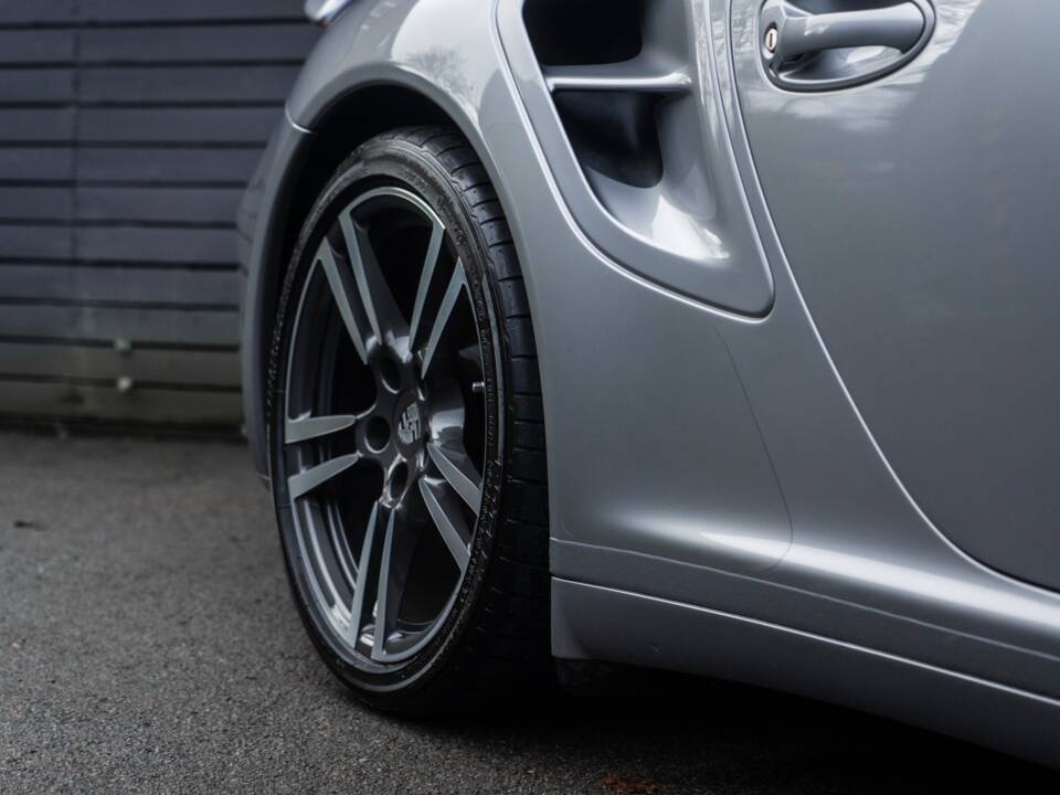 Bild 55/60 von Porsche 911 Turbo (2011)