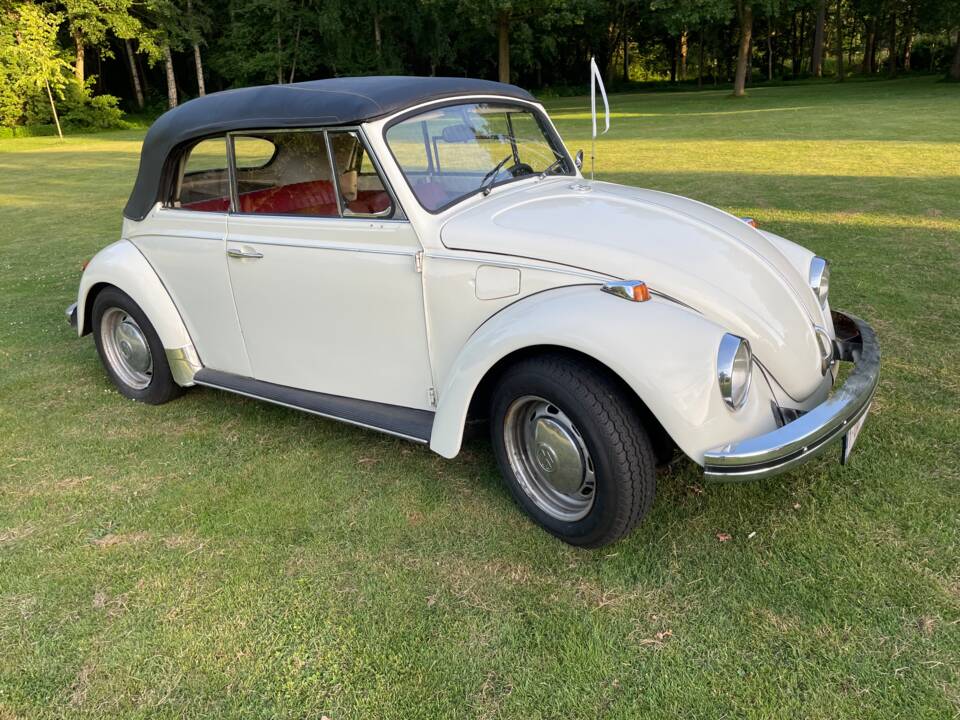 Image 8/10 of Volkswagen Beetle 1300 (1969)