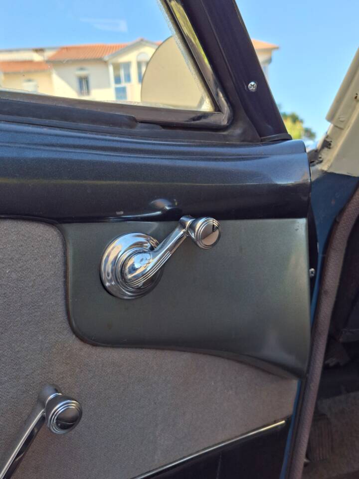 Image 15/19 of Buick Electra 225 Hardtop (1959)