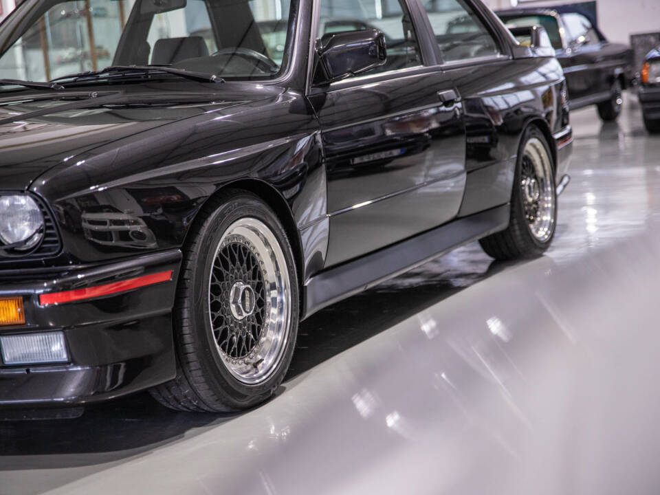 Image 6/37 de BMW M3 (1987)